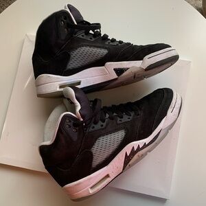 Jordan 5 Retro Moonlight (2021)